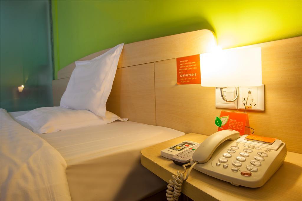 7Days Inn Guiyang Posts And Telecommunications Building Luaran gambar